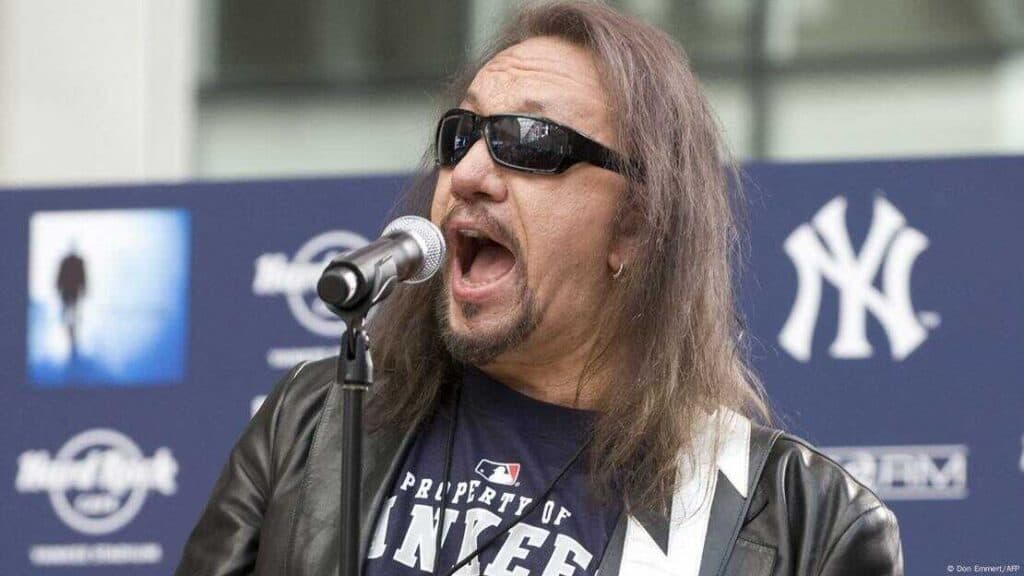 Ace Frehley fallece a los 74 años
