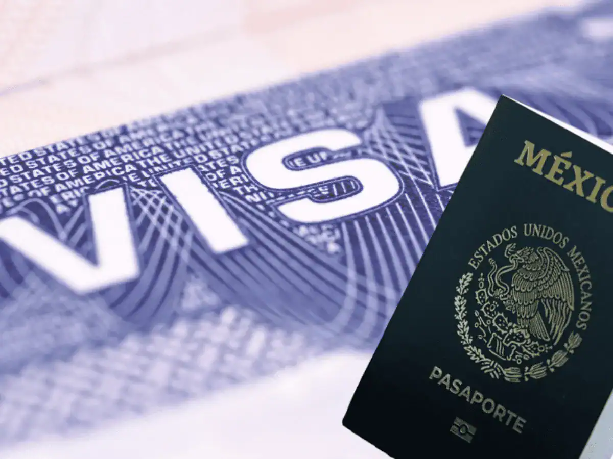 Diputados aprueban aumentar hasta 100% el costo del visado a extranjeros en México