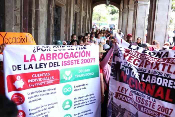 cnte-no-se-va-refuerza-planton-cdmx-3-07062026
