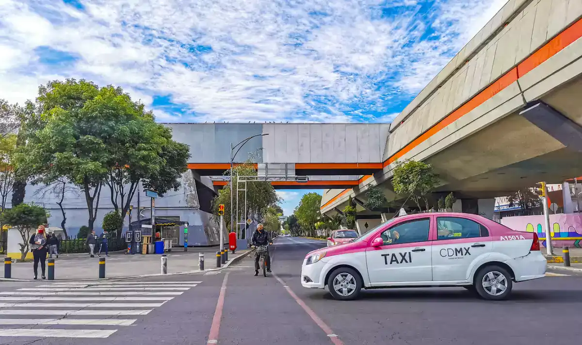 Hoy No Circula sorprende este sábado: estos autos no podrán salir en CDMX y Edomex