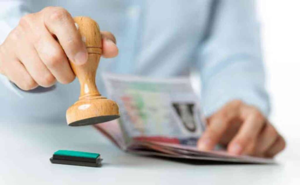 es-una-medida-más-del-gobierno-de-trump-para-frenar-la-entrada-de-migrantes-al-país