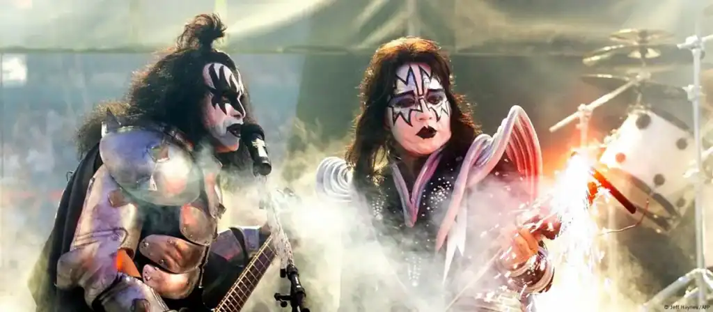 Fallece Exguitarrista de Kiss, Ace Frehley