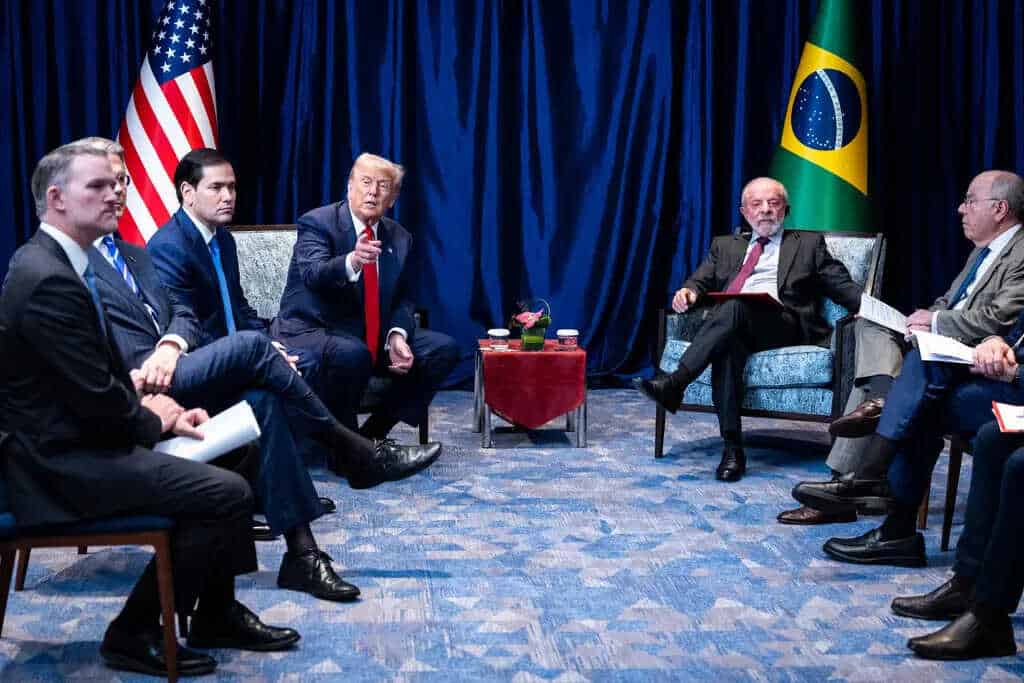 Brasil le planta cara a Trump y termina ganando: Bolsonaro cae y Washington recula
