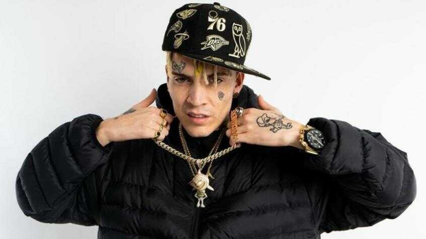 Marcianeke es pareja de una reconocida actriz de cine para adultos